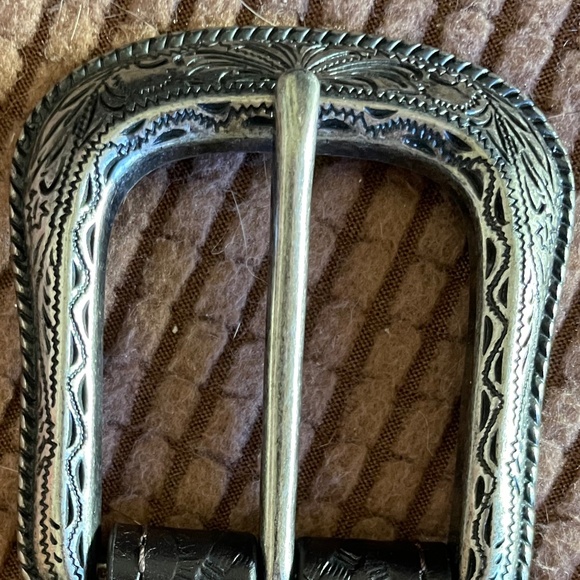 PRICe DROP! Striking Boho Faux leather western belt - Picture 10 of 11